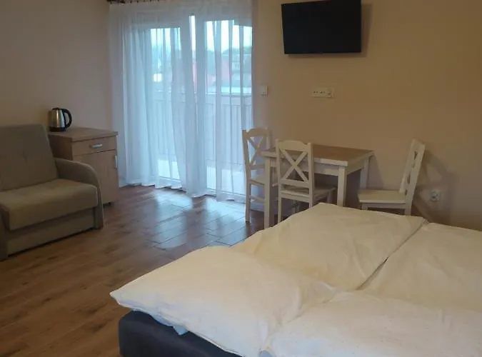 Pensionat Piaskowy Dwor 3*